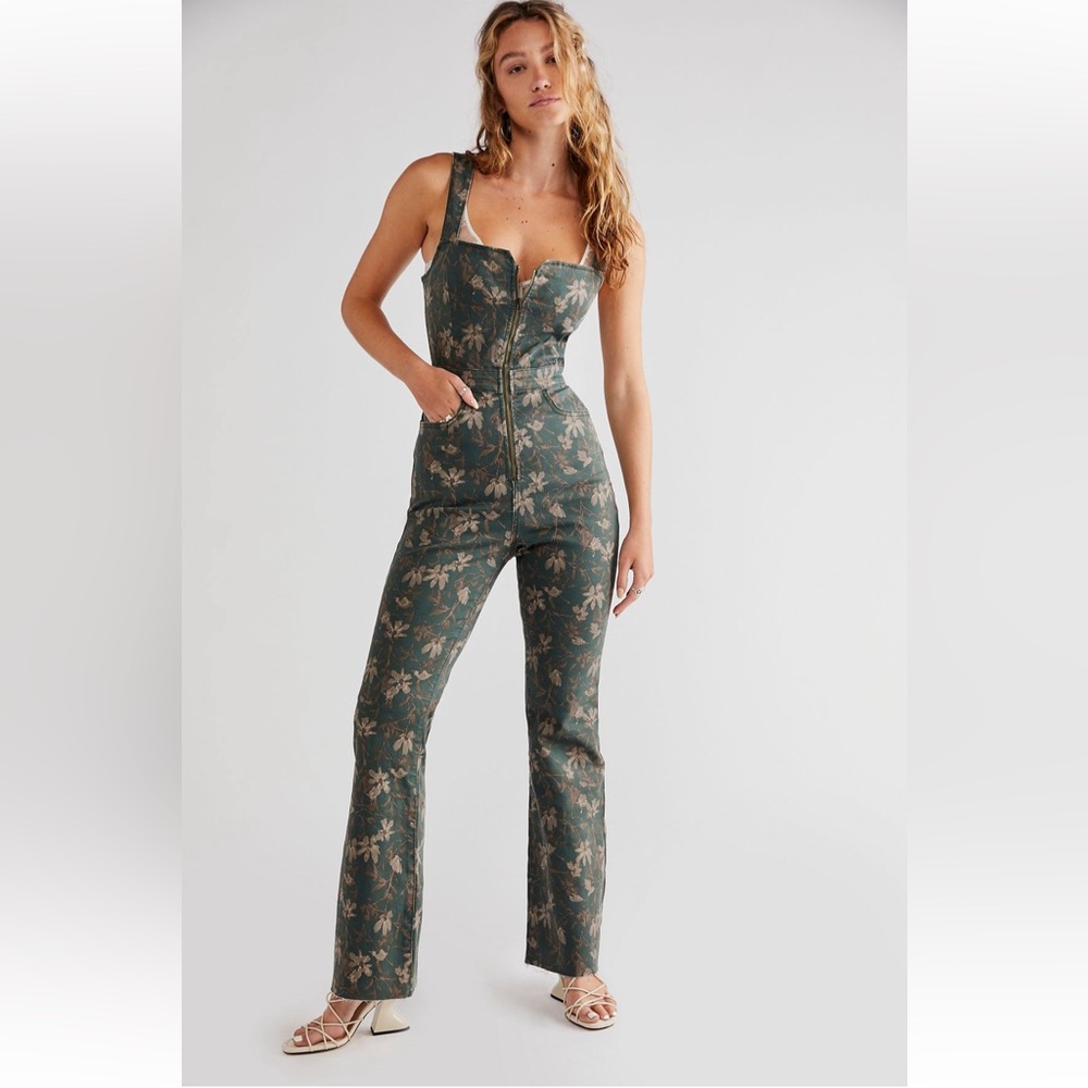 ***NWT*** CRVY 2nd Ave Floral One Piece by We The Free